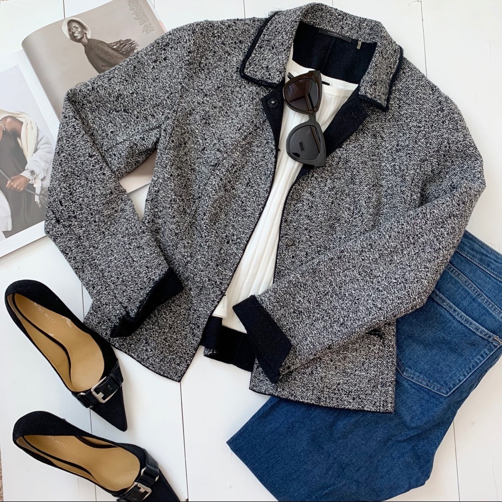 ELIE TAHARI black and white tweed jacket